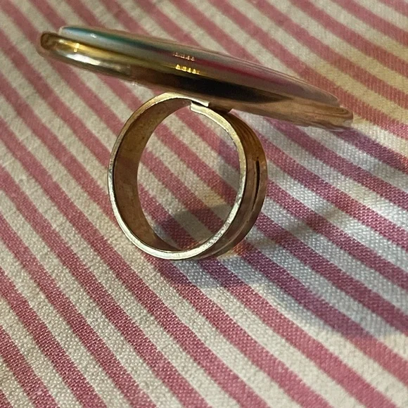 Tarina Tarantino Barbie Rainbow gold Ring - Picture 4 of 4